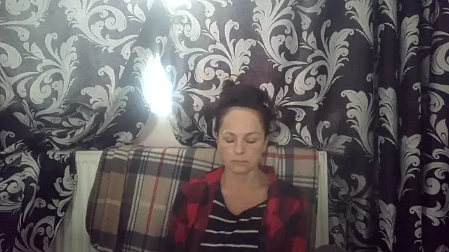 Snapshot of LindaStarS chatting on October 26, 2025, 8:31 am LindaStarS online show from October 26, 2025, 8:31 am