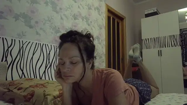 Snapshot of LindaStarS chatting on November 27, 2025, 7:16 pm LindaStarS online show from November 27, 2025, 7:16 pm