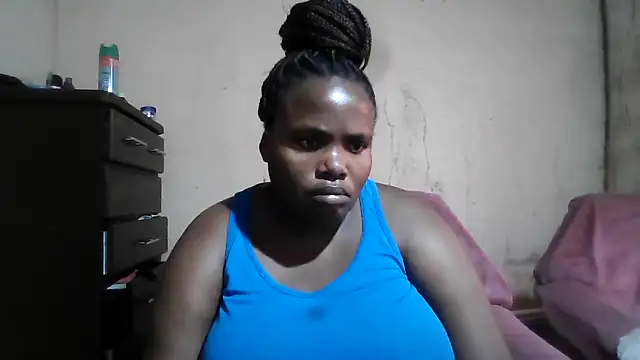 Snapshot of sexybigboobz chatting on October 12, 2025, 2:27 pm sexybigboobz online show from October 12, 2025, 2:27 pm