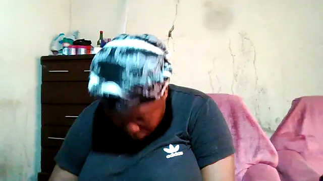 Snapshot of sexybigboobz chatting on November 26, 2025, 6:47 am sexybigboobz online show from November 26, 2025, 6:47 am