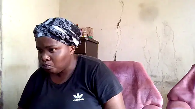 Snapshot of sexybigboobz chatting on December 5, 2025, 5:27 am sexybigboobz online show from December 5, 2025, 5:27 am