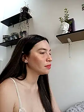 loveuu-bae online show from January 19, 2025, 9:23 pm