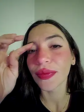 loveuu-bae online show from October 7, 2025, 12:41 am