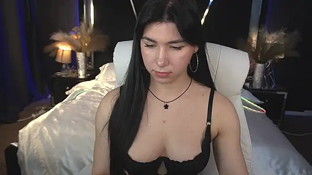 EmilyCandyy online show from November 8, 2025, 7:41 am