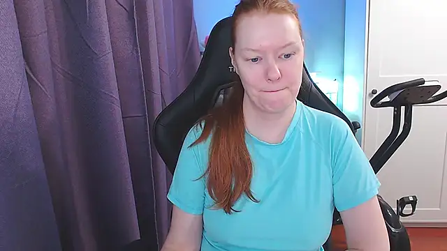 Lady Inari online show from November 8, 2025, 3:45 pm