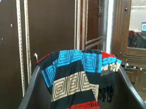 Snapshot of UrsMansi chatting on December 6, 2024, 3:41 am UrsMansi online show from December 6, 2024, 3:41 am