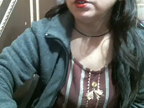 Snapshot of UrsMansi chatting on December 13, 2024, 6:10 am UrsMansi online show from December 13, 2024, 6:10 am