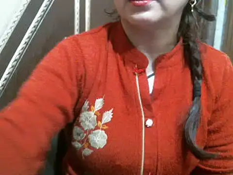 Snapshot of UrsMansi chatting on January 11, 2025, 2:58 pm UrsMansi online show from January 11, 2025, 2:58 pm