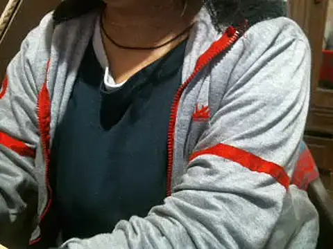 Snapshot of UrsMansi chatting on January 12, 2025, 5:33 pm UrsMansi online show from January 12, 2025, 5:33 pm