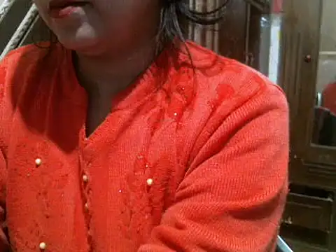 Snapshot of UrsMansi chatting on January 16, 2025, 4:49 am UrsMansi online show from January 16, 2025, 4:49 am