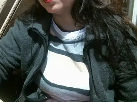 Snapshot of UrsMansi chatting on January 17, 2025, 5:11 am UrsMansi online show from January 17, 2025, 5:11 am