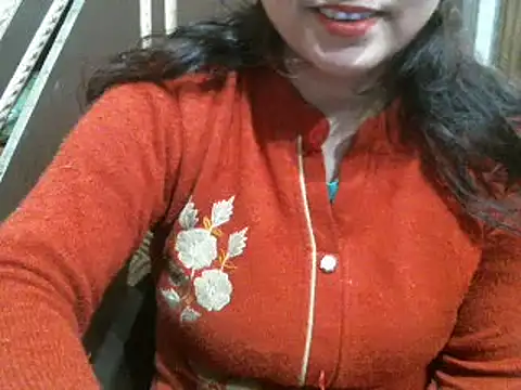 Snapshot of UrsMansi chatting on January 19, 2025, 10:28 pm UrsMansi online show from January 19, 2025, 10:28 pm