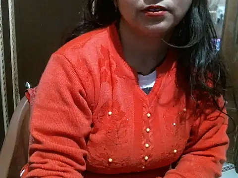 Snapshot of UrsMansi chatting on February 7, 2025, 4:27 am UrsMansi online show from February 7, 2025, 4:27 am