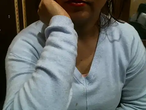 Snapshot of UrsMansi chatting on February 9, 2025, 10:00 pm UrsMansi online show from February 9, 2025, 10:00 pm