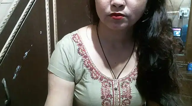 Snapshot of UrsMansi chatting on March 16, 2025, 1:38 am UrsMansi online show from March 16, 2025, 1:38 am