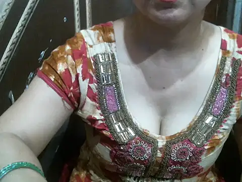 Snapshot of UrsMansi chatting on September 23, 2025, 4:48 am UrsMansi online show from September 23, 2025, 4:48 am