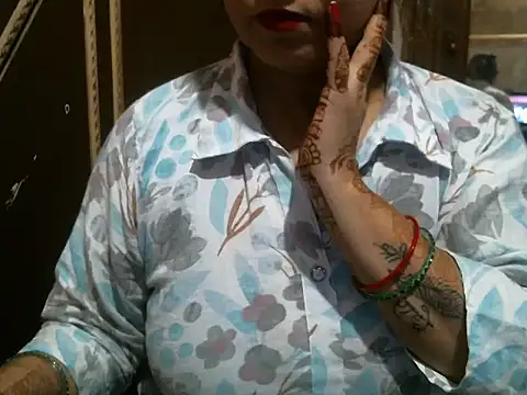 Snapshot of UrsMansi chatting on October 12, 2025, 8:13 am UrsMansi online show from October 12, 2025, 8:13 am