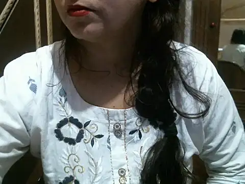 UrsMansi online show from November 11, 2025, 4:34 am