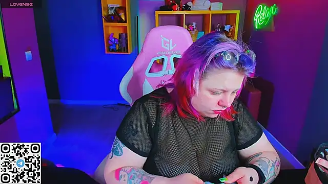 Yoki Shizuko online show from March 14, 2025, 6:42 am