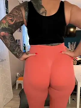 missjenn x online show from September 10, 2025, 7:30 am