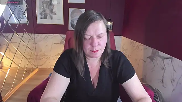 Snapshot of KellyPerfection chatting on October 28, 2025, 5:59 pm KellyPerfection online show from October 28, 2025, 5:59 pm