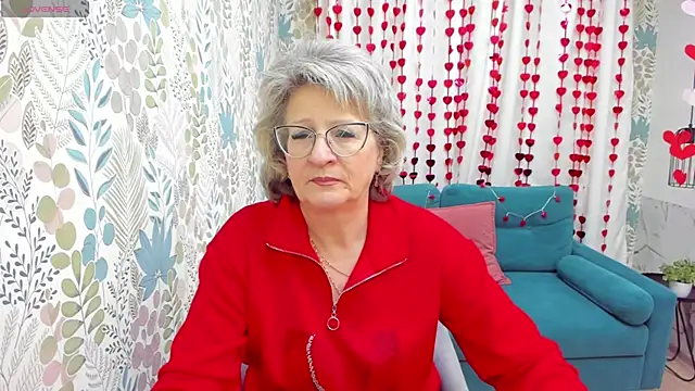 EvelynJoyful online show from February 17, 2025, 6:31 am