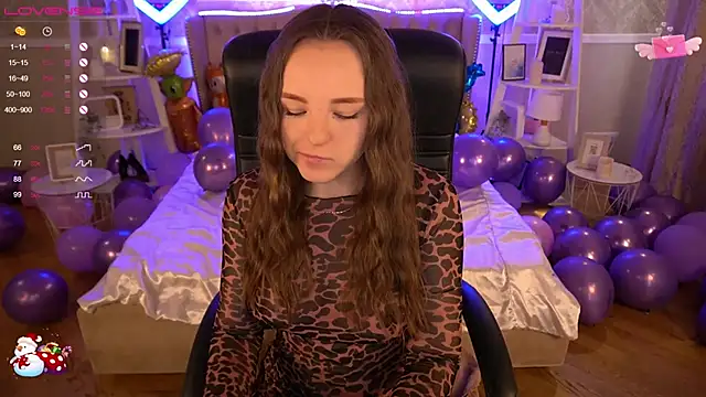 FoxyShy online show from January 12, 2025, 9:51 am