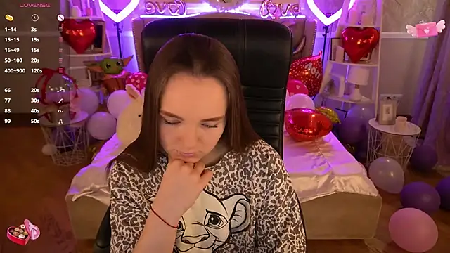 FoxyShy online show from February 16, 2025, 12:21 pm