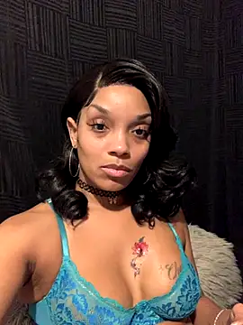 Snapshot of Rakiyahcharms chatting on October 2, 2025, 4:58 pm Rakiyahcharms online show from October 2, 2025, 4:58 pm
