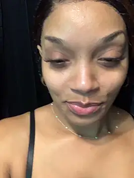 Snapshot of Rakiyahcharms chatting on November 1, 2025, 10:23 pm Rakiyahcharms online show from November 1, 2025, 10:23 pm