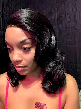 Snapshot of Rakiyahcharms chatting on November 15, 2025, 10:15 pm Rakiyahcharms online show from November 15, 2025, 10:15 pm