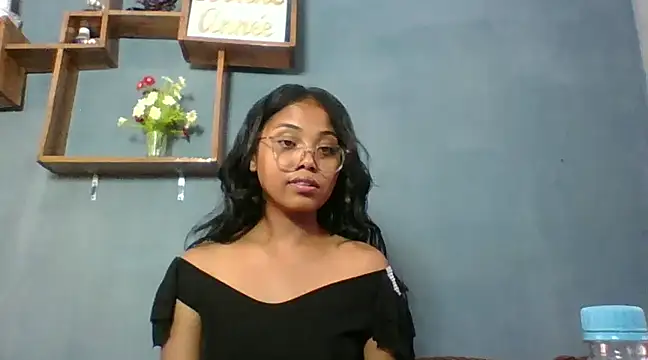 Snapshot of naya86 chatting on January 16, 2025, 8:22 am naya86 online show from January 16, 2025, 8:22 am