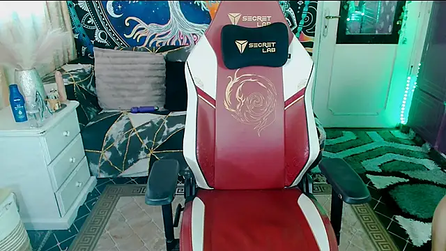 Snapshot of indica_me chatting on September 21, 2025, 5:42 am indica me online show from September 21, 2025, 5:42 am