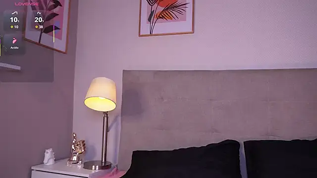 Snapshot of cinnamon_afrodit chatting on November 29, 2025, 12:52 pm cinnamon afrodit online show from November 29, 2025, 12:52 pm