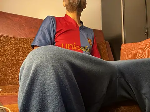 Snapshot of MarkReeds chatting on February 4, 2025, 9:28 am MarkReeds online show from February 4, 2025, 9:28 am