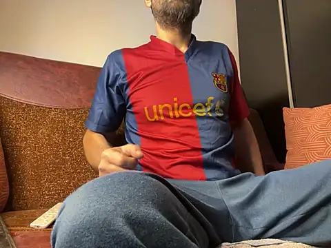 Snapshot of MarkReeds chatting on February 4, 2025, 1:48 pm MarkReeds online show from February 4, 2025, 1:48 pm