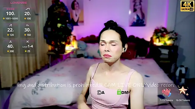 ribbinpink online show from February 22, 2025, 11:13 am