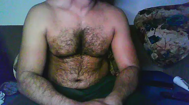 Snapshot of Vbestshow chatting on February 17, 2025, 9:41 pm Vbestshow online show from February 17, 2025, 9:41 pm