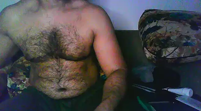 Snapshot of Vbestshow chatting on February 22, 2025, 7:03 pm Vbestshow online show from February 22, 2025, 7:03 pm