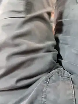 Snapshot of Bengali_BULL1 chatting on November 23, 2025, 9:31 am Bengali BULL1 online show from November 23, 2025, 9:31 am