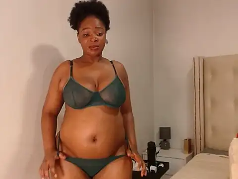 Snapshot of Iminathi20 chatting on December 30, 2024, 8:36 pm Iminathi20 online show from December 30, 2024, 8:36 pm