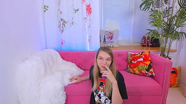 Snapshot of The_Deep_Passion chatting on January 28, 2025, 2:10 pm The Deep Passion online show from January 28, 2025, 2:10 pm