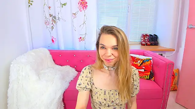 Snapshot of The_Deep_Passion chatting on March 7, 2025, 7:41 am The Deep Passion online show from March 7, 2025, 7:41 am