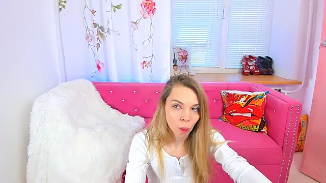 Snapshot of The_Deep_Passion chatting on March 8, 2025, 8:00 am The Deep Passion online show from March 8, 2025, 8:00 am