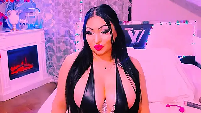 AmyraSunris online show from October 28, 2025, 10:23 pm