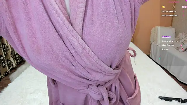 AnneRainn online show from January 19, 2025, 4:33 am