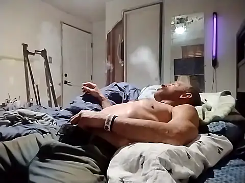 ThickDMattyxh online show from November 13, 2025, 9:47 pm