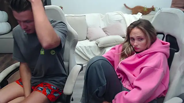 Snapshot of Sunny-Girl1 chatting on September 30, 2025, 7:41 pm Sunny-Girl1 online show from September 30, 2025, 7:41 pm