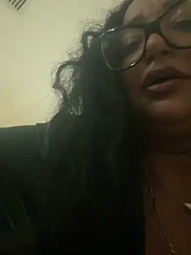 Snapshot of PichyPrettyPussy chatting on November 3, 2025, 4:08 pm PichyPrettyPussy online show from November 3, 2025, 4:08 pm