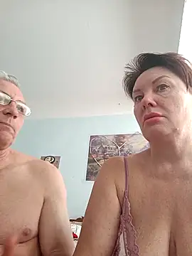  lady red  online show from March 18, 2025, 5:31 am